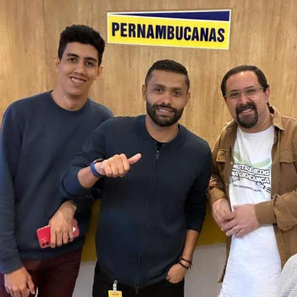 Challenge visual — ecossistema phygital Pernambucanas